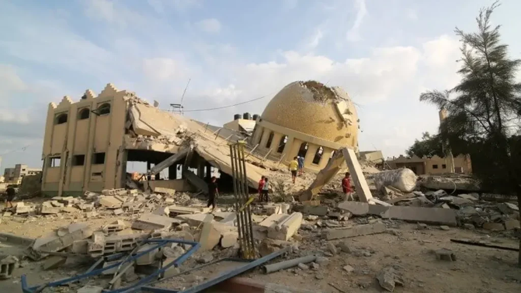 গাজার ঐতিহাসিক প্রাসাদ ধ্বংস, ওসমানীয় আমলের বিরল প্রত্নবস্তু লুট