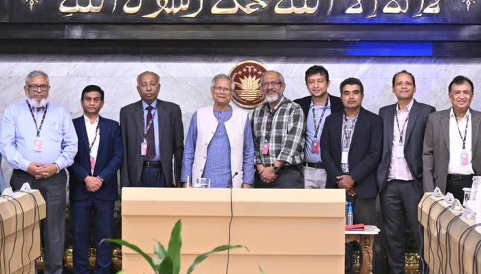 ভূমিকম্পে আতংকিত না হয়ে সচেতনতার আহ্বান বিশেষজ্ঞদের