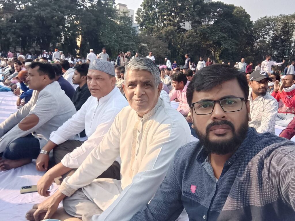 ঢাকা–১৮-এ এস এম জাহাঙ্গীর হোসেনের উদ্যোগে দেশনেত্রী খালেদা জিয়ার সুস্থতা কামনায় সম্মিলিত দোয়া মাহফিল