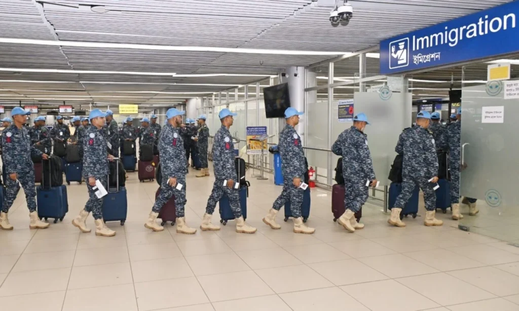 বিশ্বশান্তি রক্ষায় দক্ষিণ সুদান গেলেন নৌবাহিনীর ৭১ সদস্য