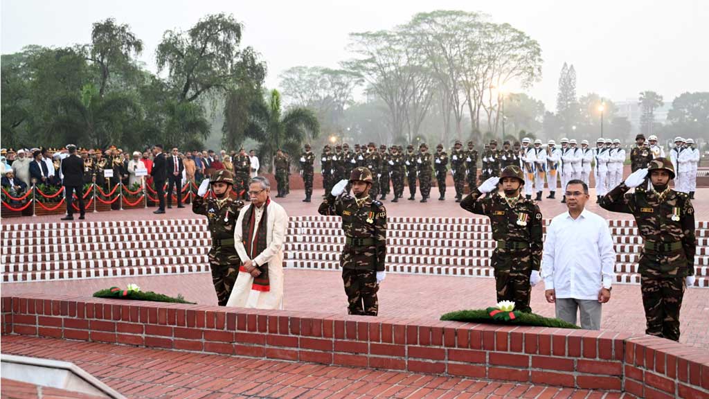 স্বাধীনতা দিবসে জাতীয় স্মৃতিসৌধে রাষ্ট্রপতি ও প্রধানমন্ত্রীর শ্রদ্ধা