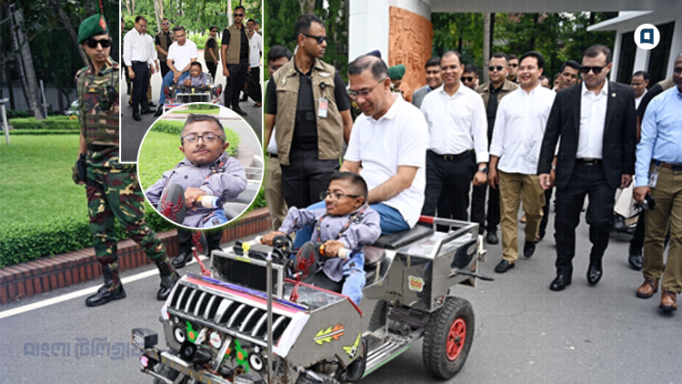 বিশেষ চাহিদাসম্পন্ন তরুণের ‘স্মার্ট কারে’ চড়লেন প্রধানমন্ত্রী