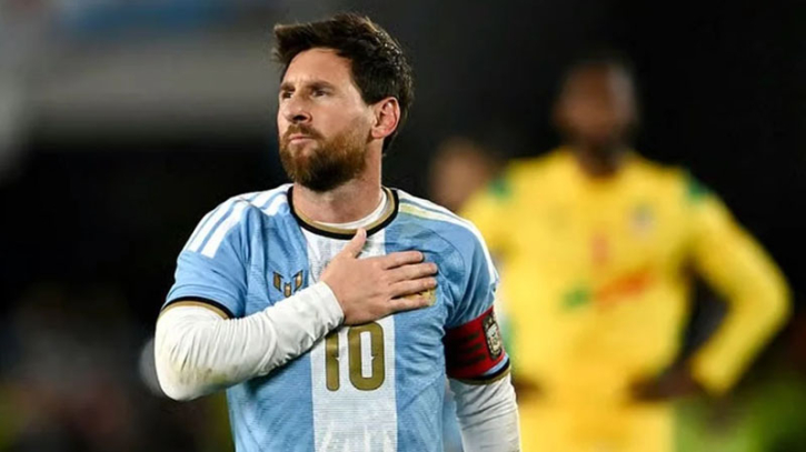 এক গোল ও দুই অ্যাসিস্টে বিদায়ী ম্যাচ রাঙালেন মেসি